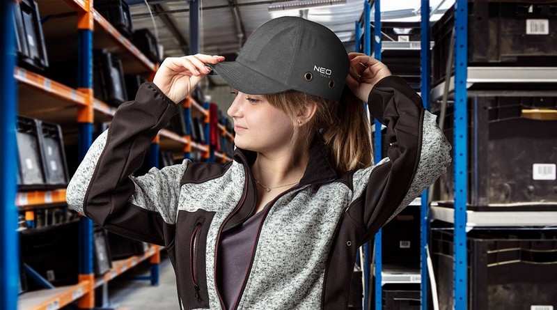 CZAPKA Z DASZKIEM ZE WZMOCNIENIEM SZARA - obrazek 7