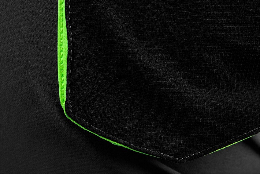 KRÓTKIE SPODENKI PREMIUM, 4 WAY STRETCH CZARNE ROZMIAR XS - obrazek 3