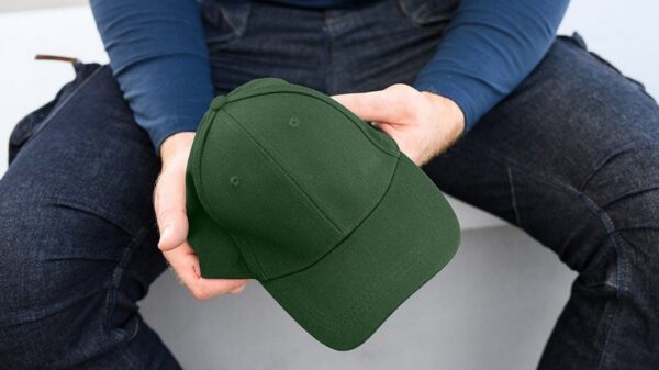 Alternative view of CZAPKA Z DASZKIEM ZIELONA